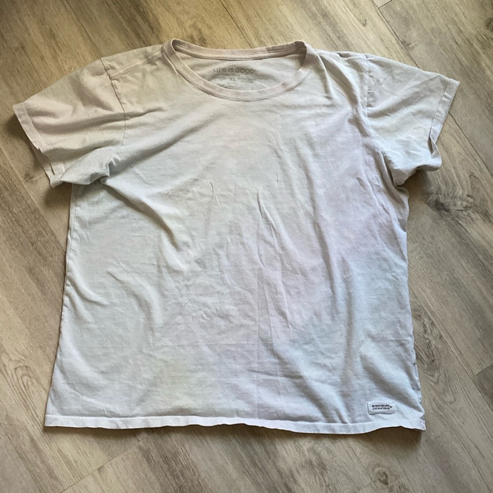 Life is Good Womens pastel crusher tee size XL